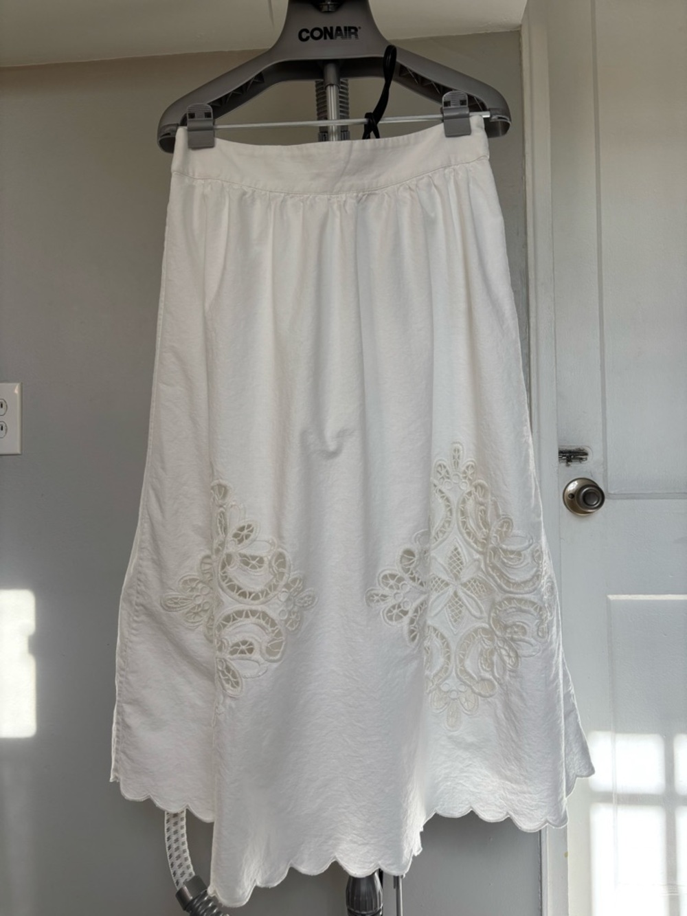Sezane Noa Skirt Ecru - Size 10 - Picture 3 of 3